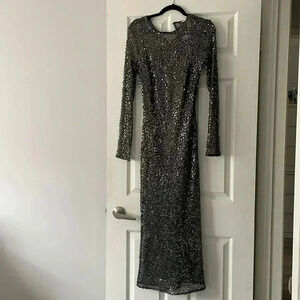 Sequin Dress with back slit​​​​​​​​​​​​​